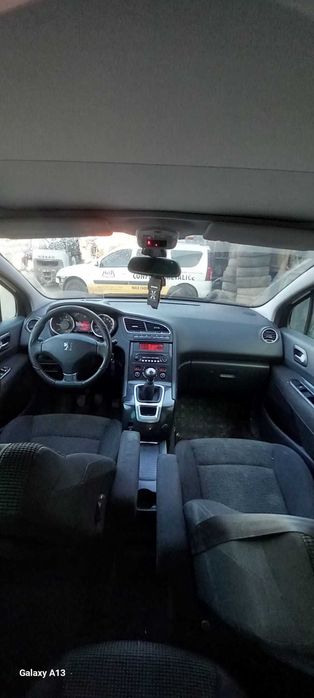 PEUGEOT 5008/2010/ Dezmembrez/Dezmembram