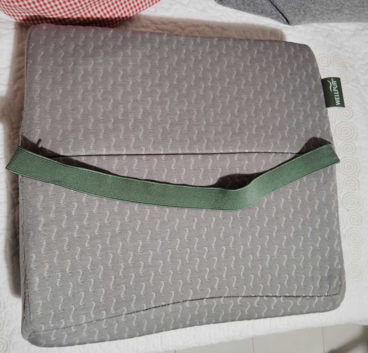 Лумбална възглавница