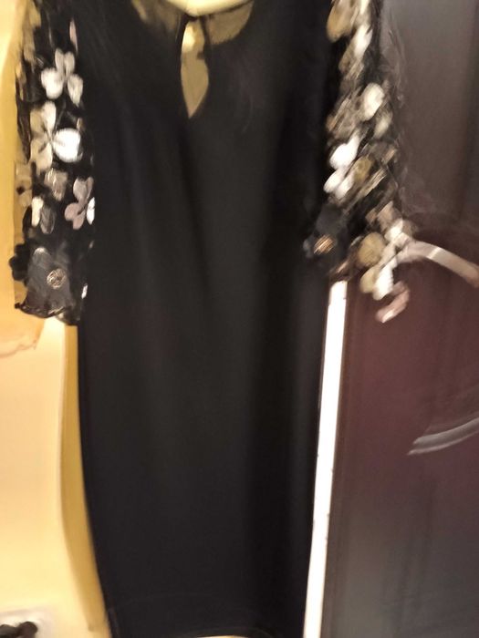 Rochie Fofy neagră pentru ocazii speciale