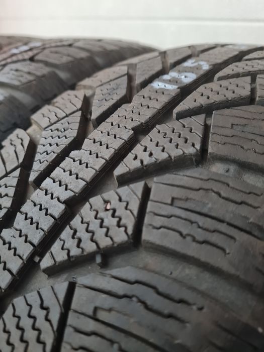 Зимни гуми 4 броя SEMPERIT MasterGrip2 185 65 R15 дот 2720