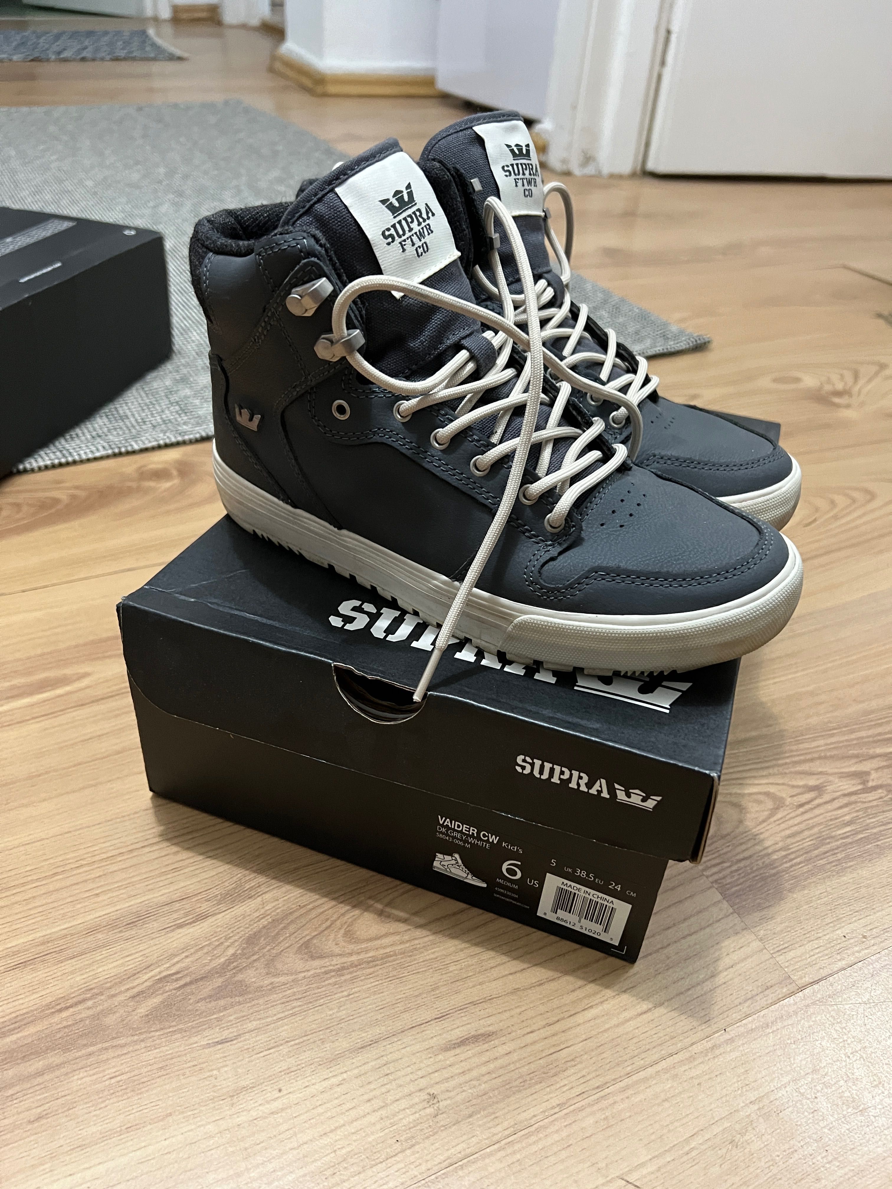 Supra sale vaider cw