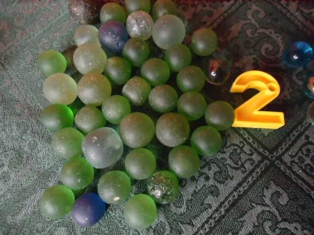 стъклени топчета,гуди,лимки, билички, сирийчета,сълзи, гумени топчета