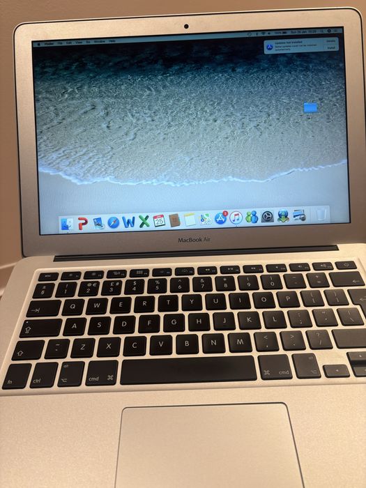 MacBook Air 13” Mid 2013, 4GB RAM, SSD 256 GB