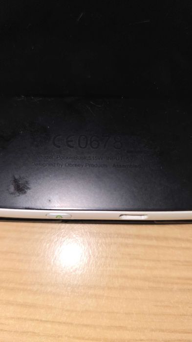 PocketBooks 515W за части или ремонт - проблем с дисплея