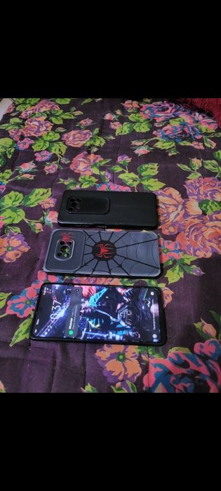 Телефон Poco x3 pro