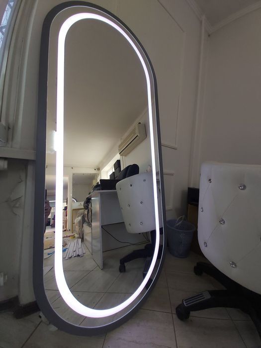 Зеркало с подсветкой лед led