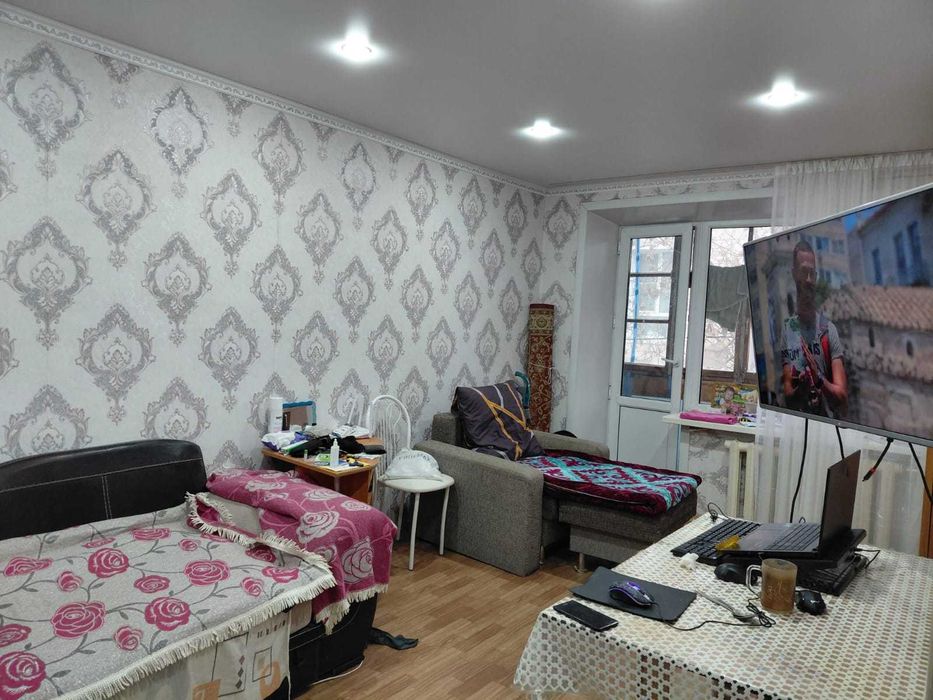 Продам 1 к квартиру район ЖД больницы