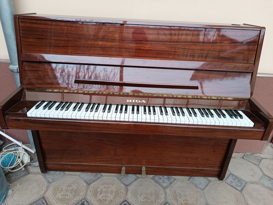 Pianino sotiladi