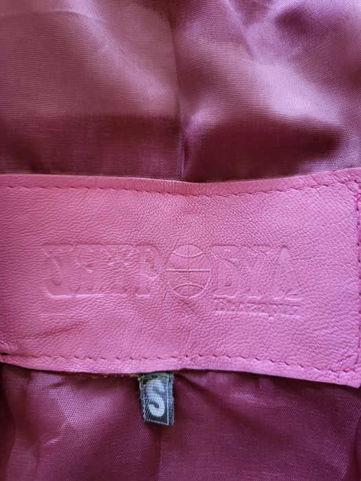 Дамско кожено яке ,естествен косъм xs