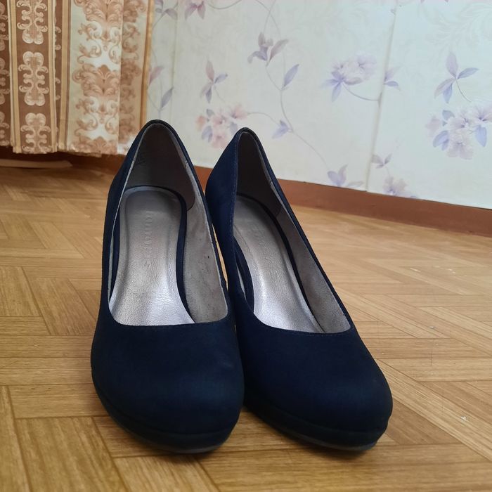 Продам туфли Tamaris