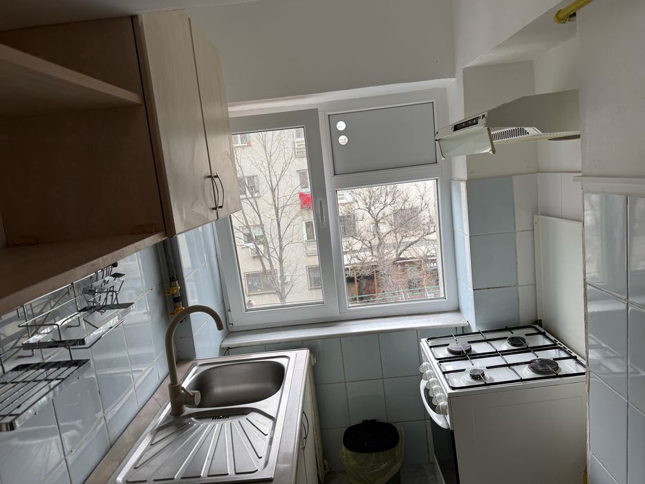 Garsoniera mare decomandata Cora Constanta