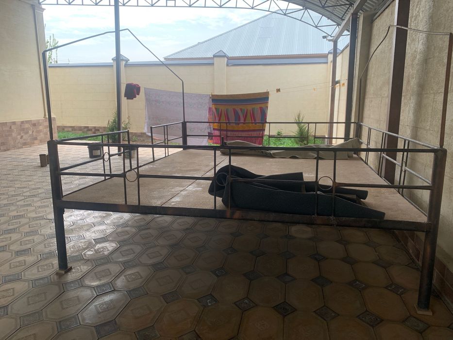 Продам топчан железный