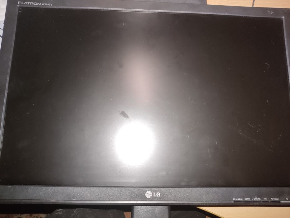 Продам монитор lg 22 дюйма 75 герц