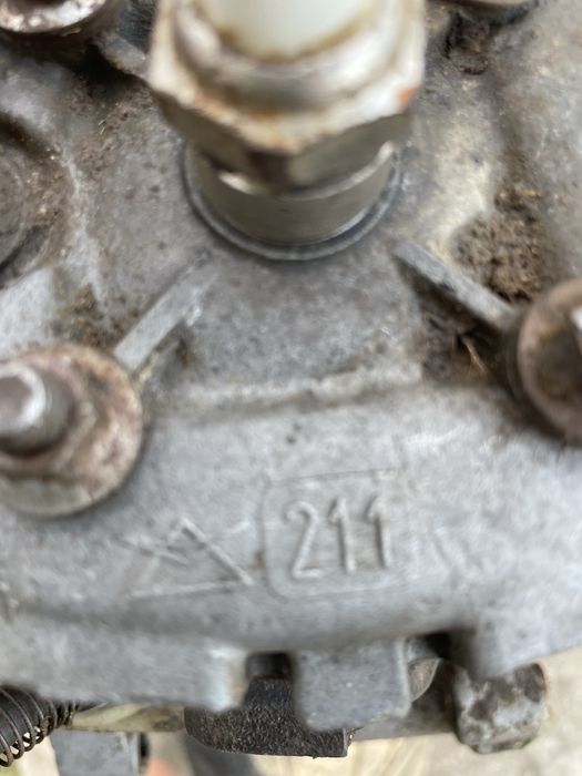 Vând motor de 49CC cu transmisie de 110cc