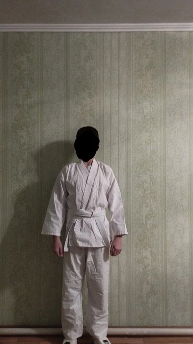 Продаю Кимоно для Каратэ