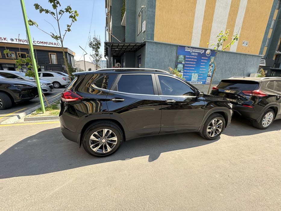 Продажа Tracker 2 premier plus 2024