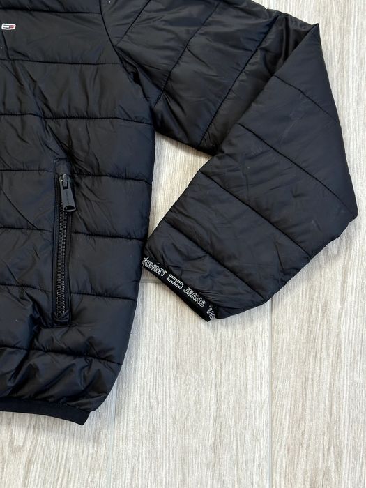 Дамско яке Tommy Hilfiger - размер S, отлично състояние