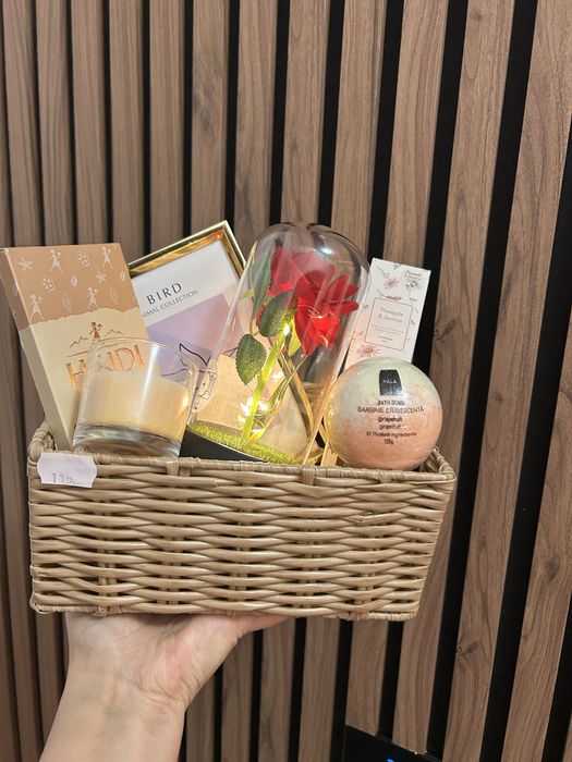 Seturi cadou la comanda