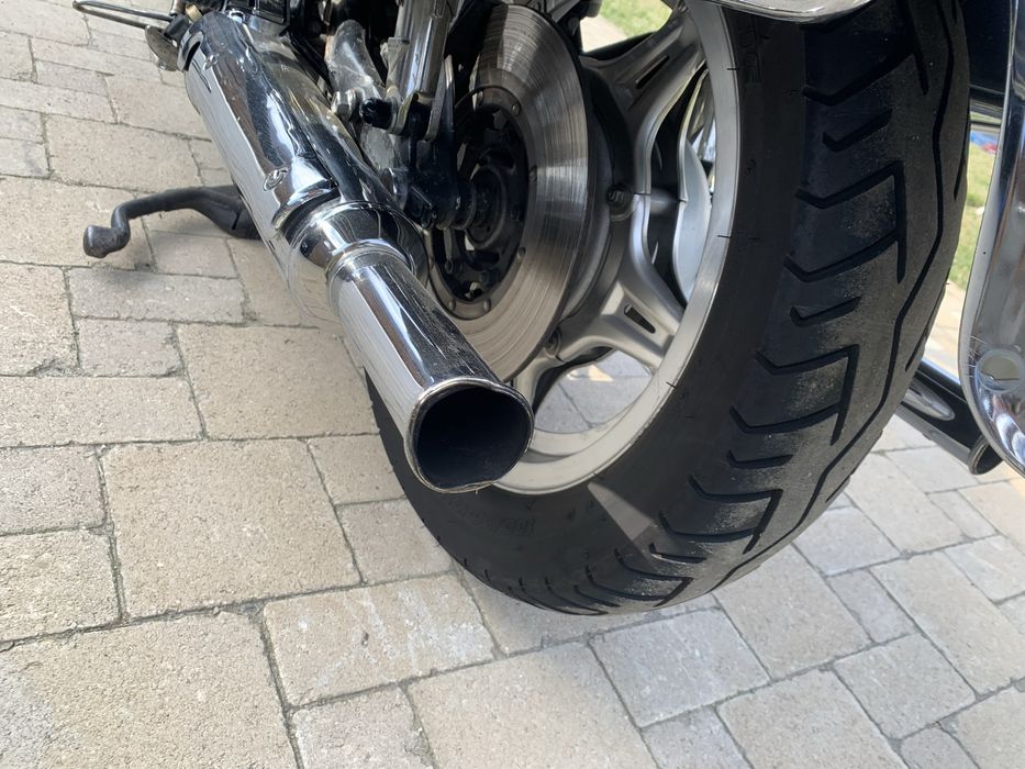 Honda GL1000 GoldWing