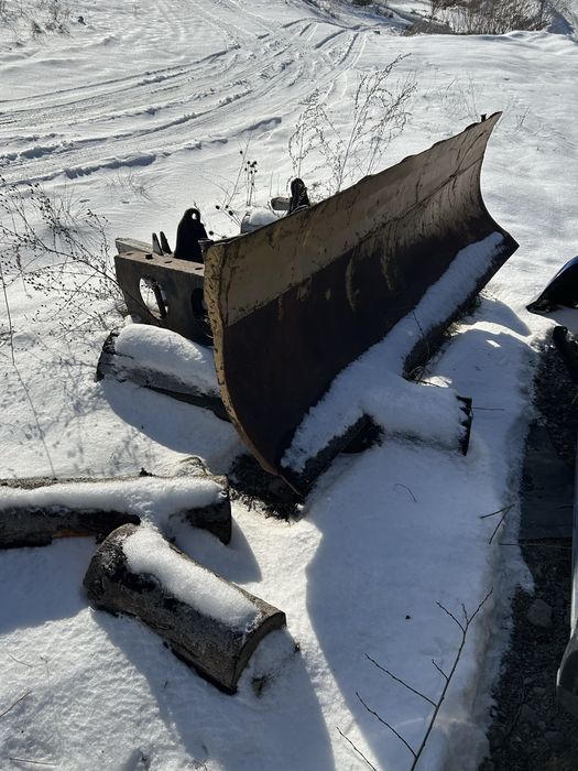 Vând lamă de dezăpezire