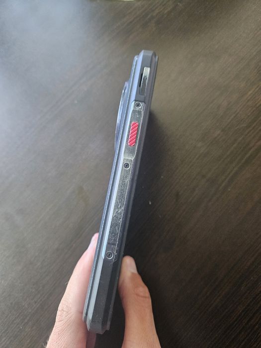 Ouktiel WP39 удароустойчив IP68 телефон с голяма батерия