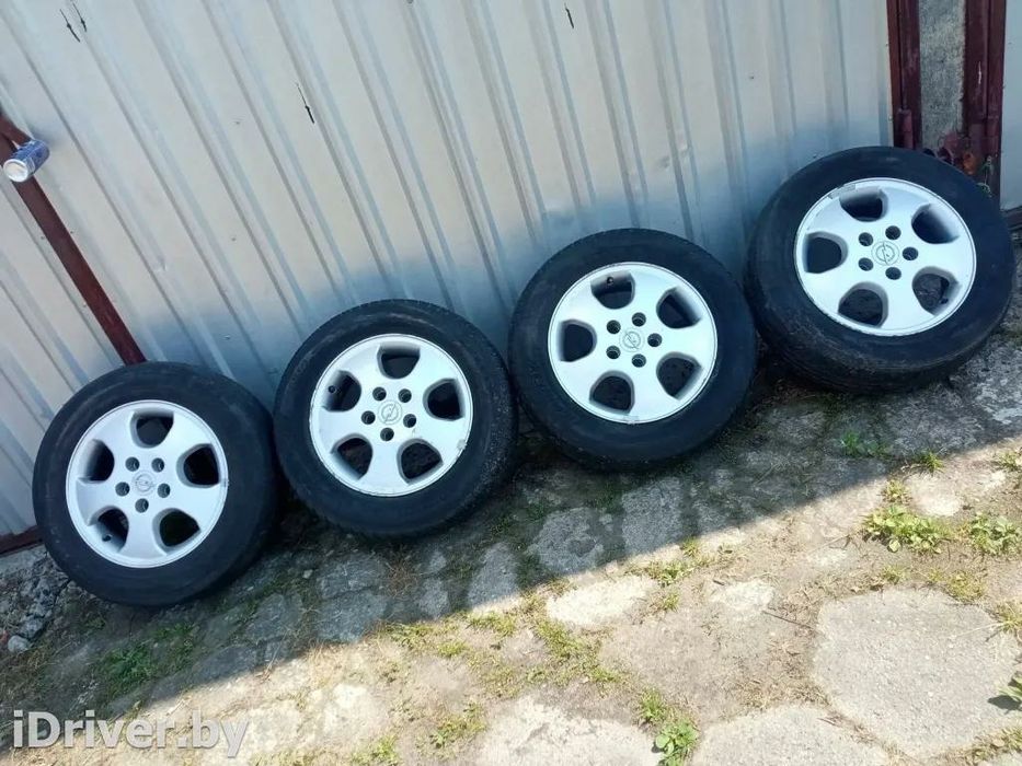 Машинка опель gm