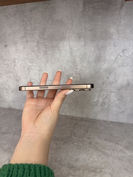 Айфон 16 proПРОДАМ