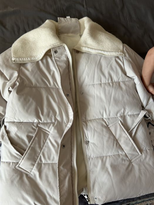 Белая  демисезонная