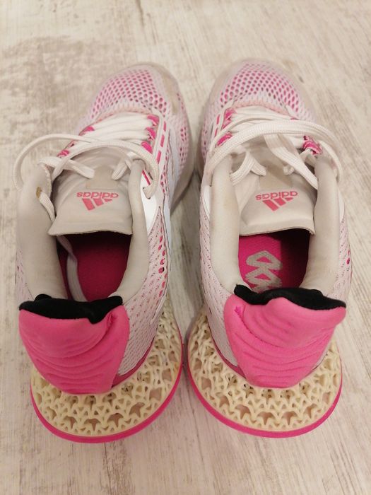 Маратонки Adidas