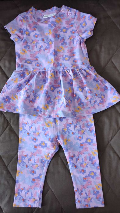 Детски дрешки от моята дъщеря.