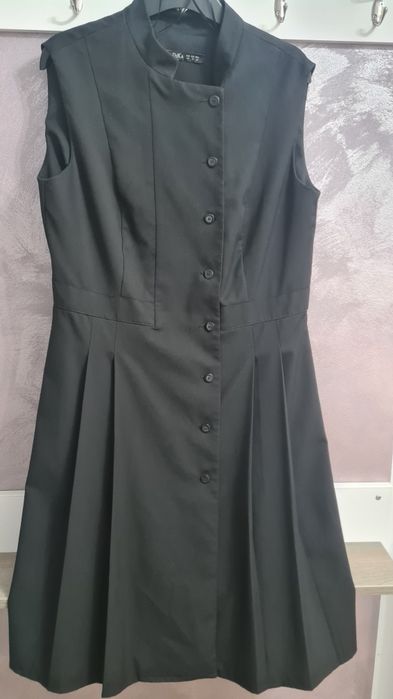 ROCHIE DIKA office impecabila