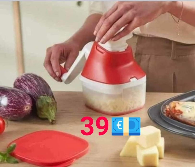 TUPPERWARE -съдове за готвене , купи за месене на тесто и съхранение