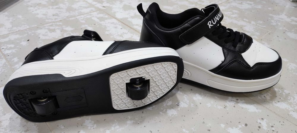 Ролкови маратонки