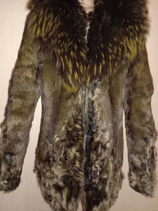 Женские вещи и обувь