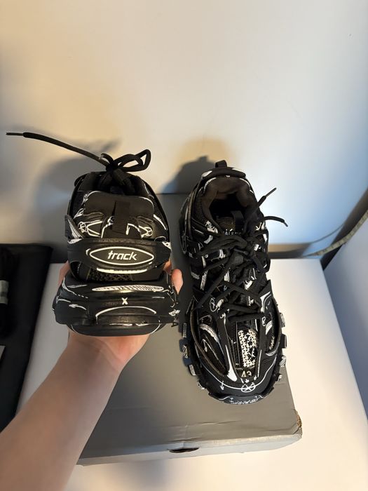 Balenciaga Track Graffiti Black White-Marimea 43 Pe Stoc