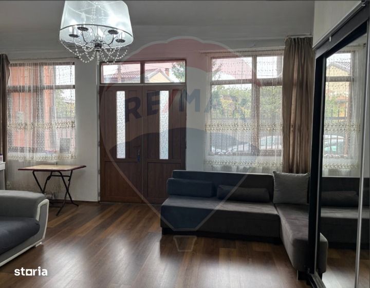 Casa cu 3 camere pretabilă pentru Spațiu Comercial în Bucureștii Noi