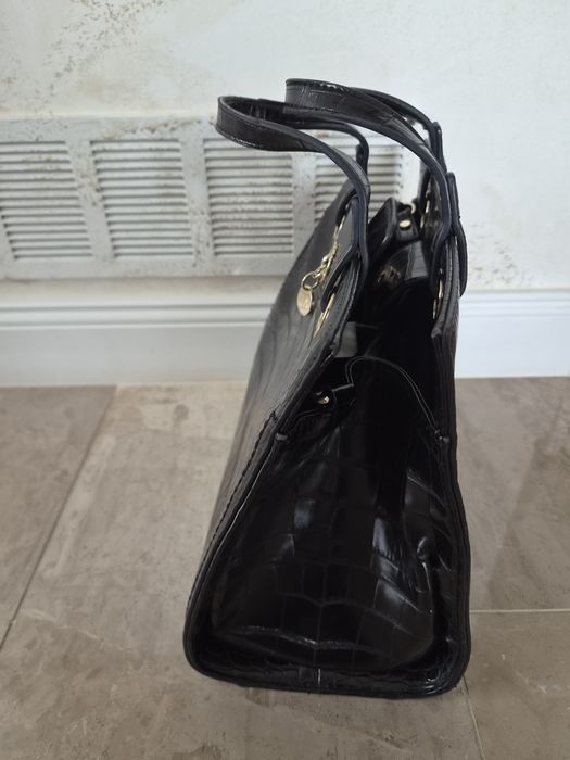 Дамска чанта ARMANI EXCHANCE