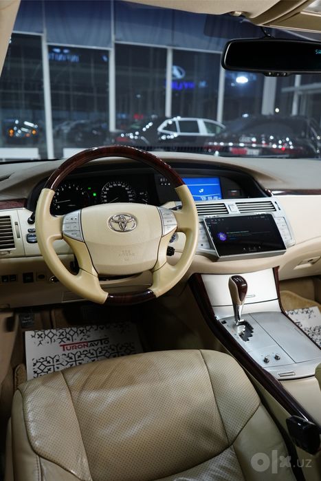 Toyota Avalon 2008