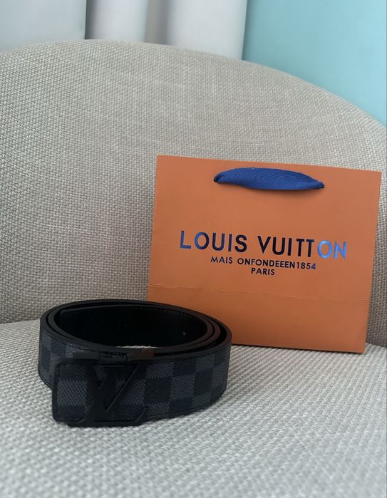 Louis Vuitton колан 115 см – пълен комплект, отлично състояние