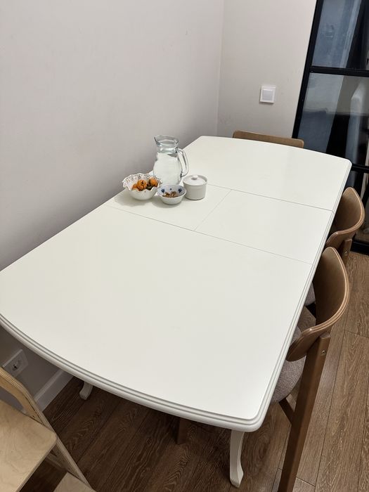 Кухонный стол обеденный стол