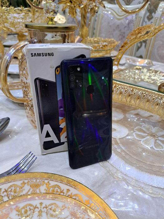 Самсунг а 21 с идеал