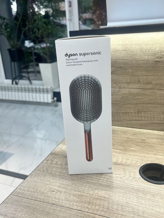 Dyson - расческа с гребенью