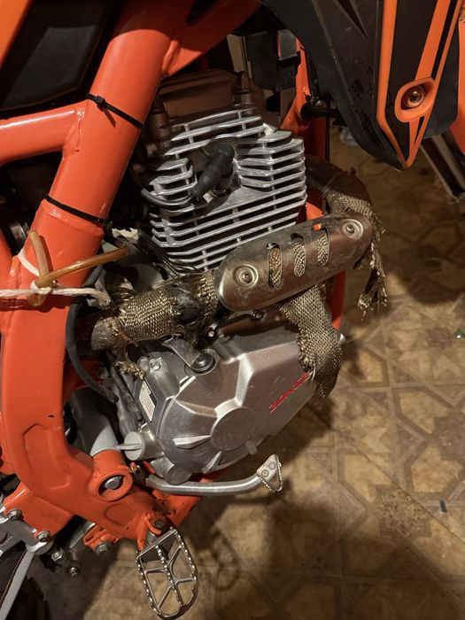 Продам эндуро 300 куб