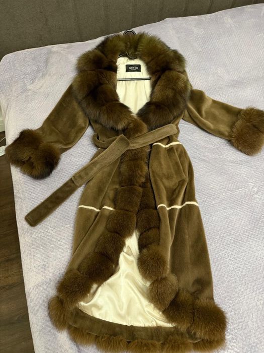 Шуба меховая (шиншилла)