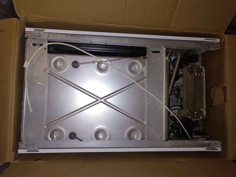 срочно продам котел protherm lynx