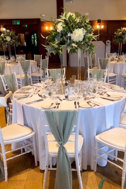 Кетеринг маси и столове под наем!