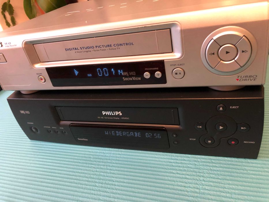 VHS плеъри Philips
