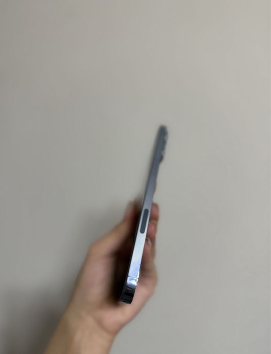 Продам айфон 13 про макс