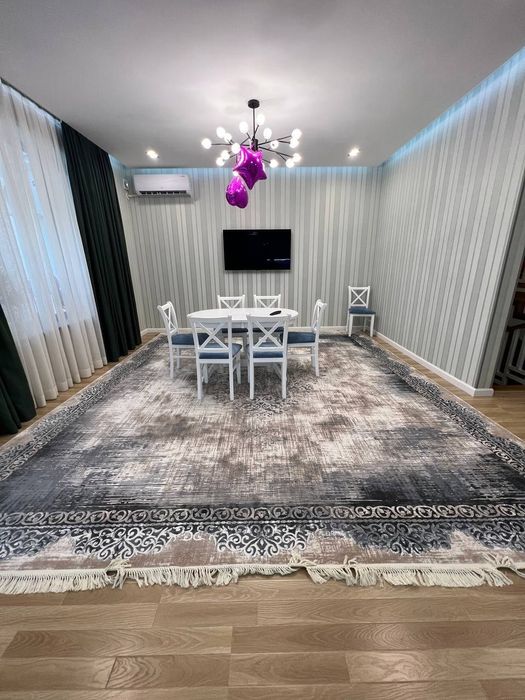 Gilam kesish va tikish