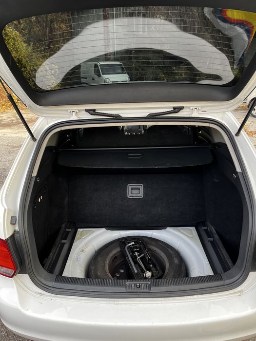 VOLKSWAGEN Golf 2010 — imagine 4